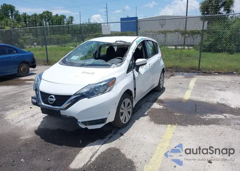 2017 Nissan Versa Note S Plus z USA, uszkodzony, nr VIN 3N1CE2CPXHL375043